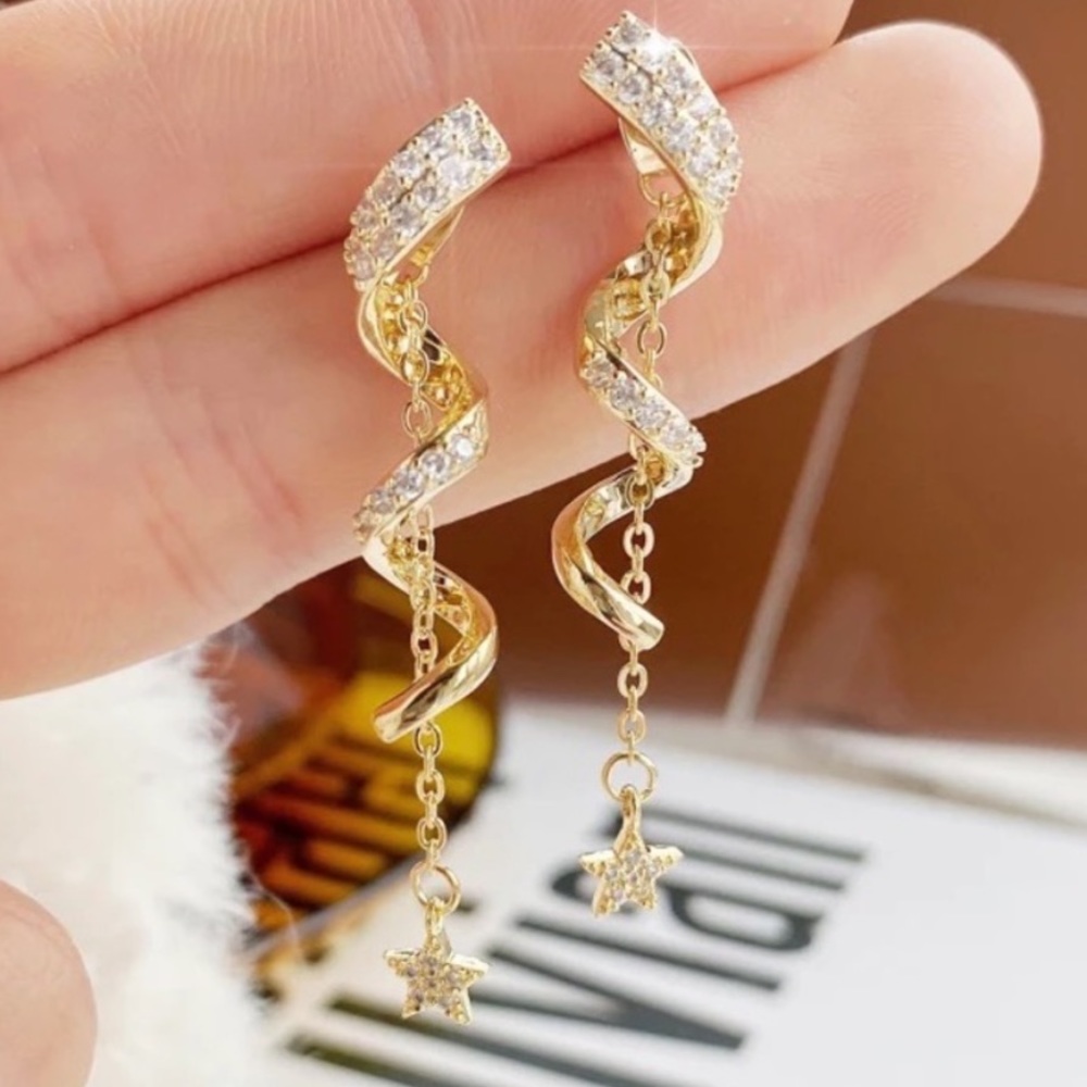14K Gold Crystal Twist Tassel Star Earrings